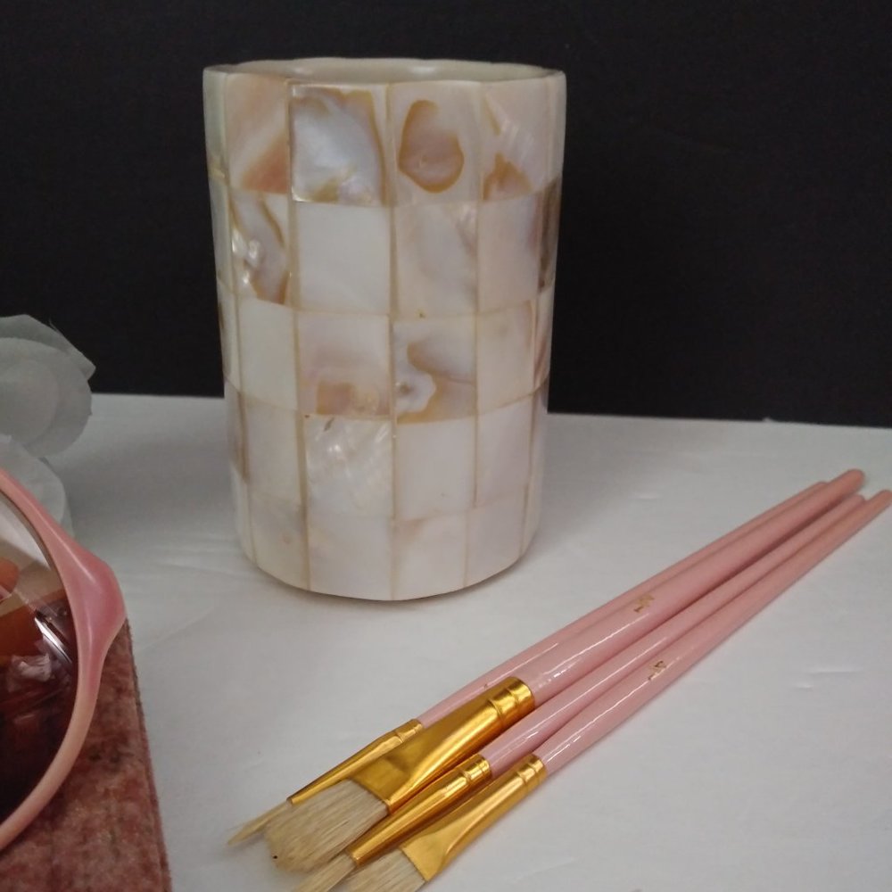 Mother of Pearl Holder Vintage - Picture 3 of 9